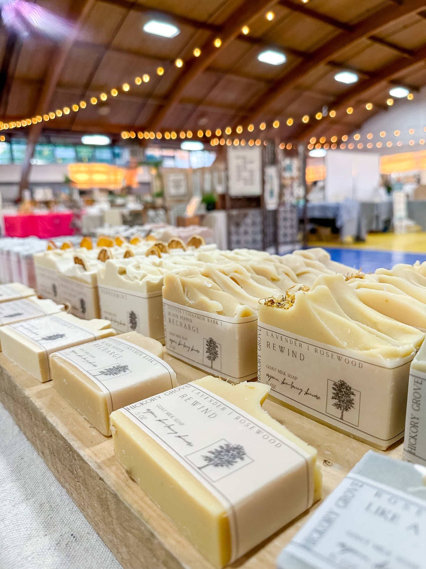 Firefly Market - Holiday November 7+8
